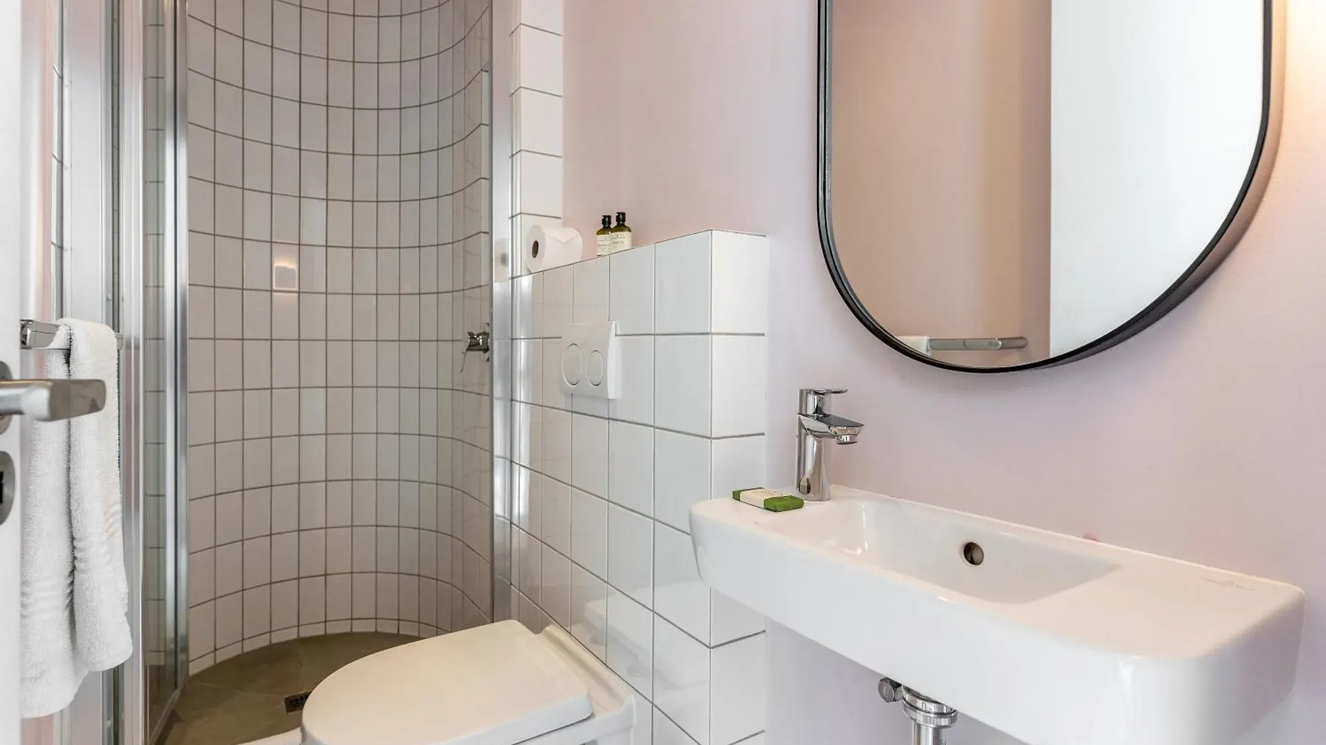 Flamingo 102 - One Bedroom Sea Point Apartment Le Cap